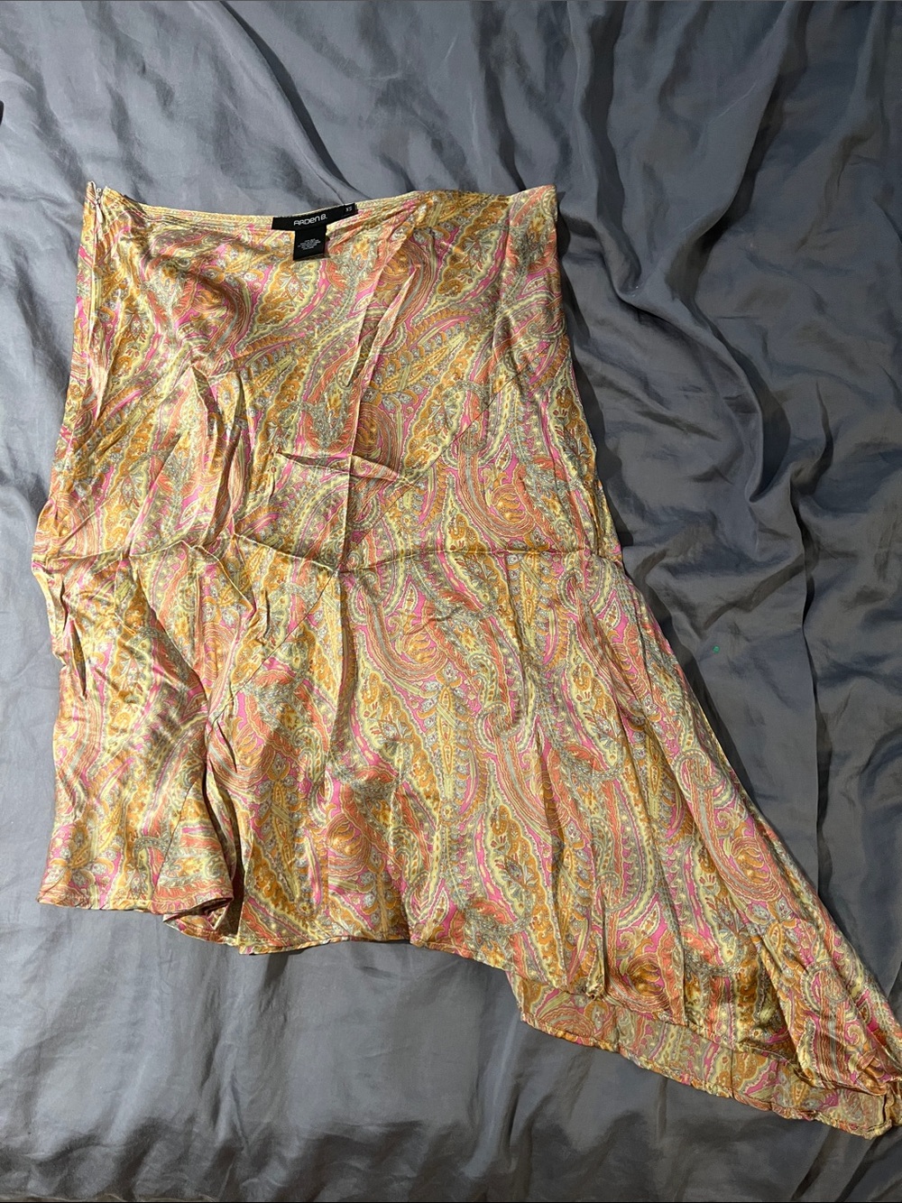 LIKE NEW! Arden B Pink and Gold Paisley Asymmetrical Skirt